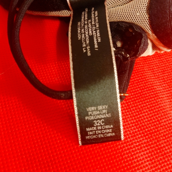 Victoria Secret bra - Picture 4 of 6